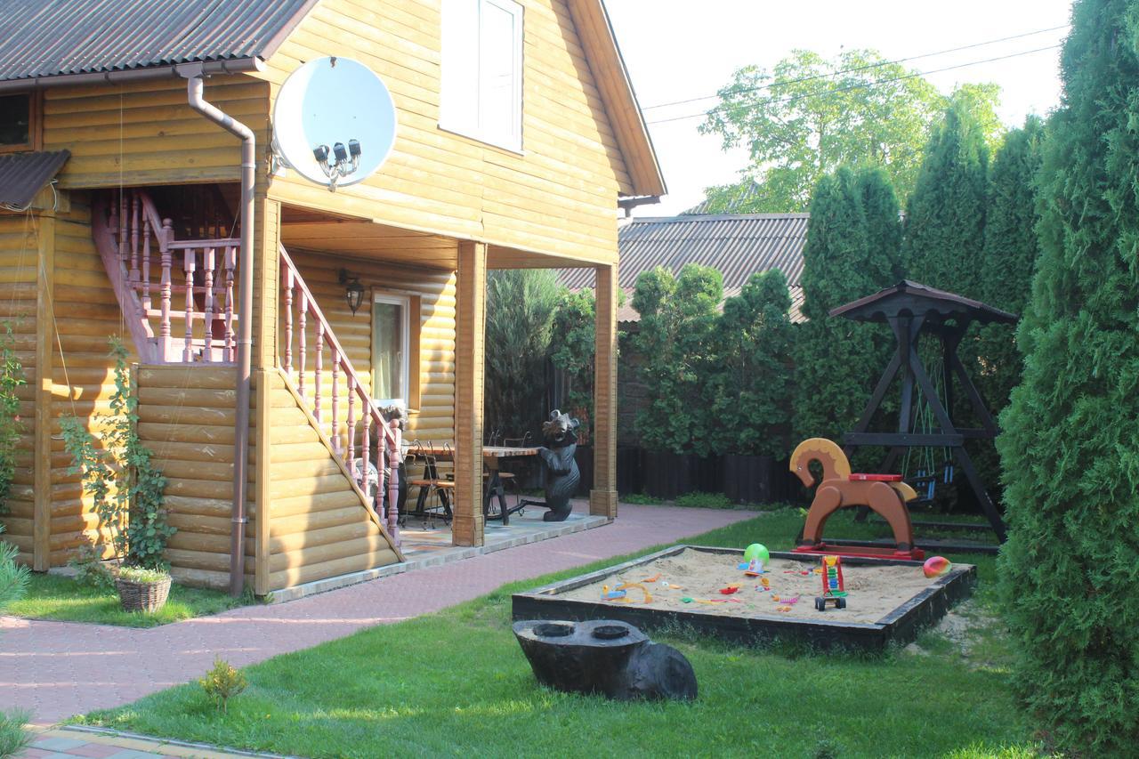 Hotel-Complex Mizh Triokh Ozer Свитяз Екстериор снимка